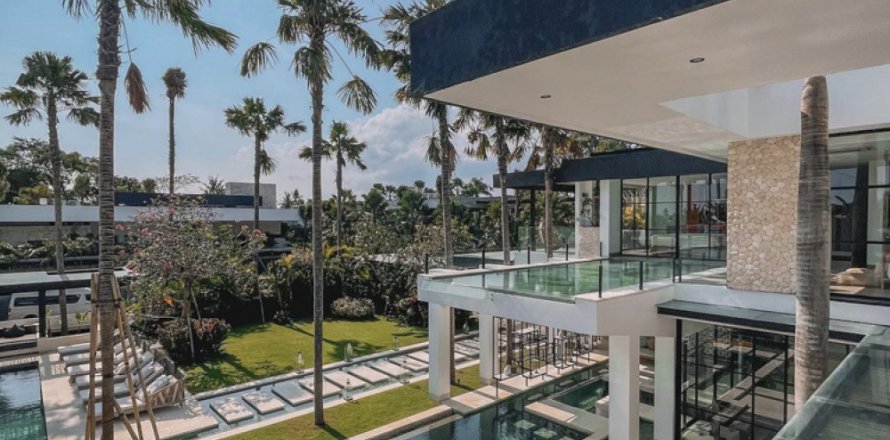 6 bedrooms Villa in Pererenan, Mengwi, Badung, Bali (11726)