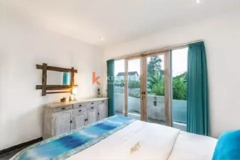 Vila 4 kamar tidur di Kerobokan, Badung, Bali (13930) 13