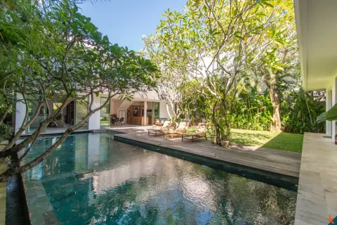 4 bedrooms Villa in Tumbak Bayuh, Mengwi, Badung, Bali (10964) 10
