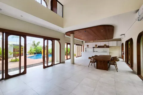 4 bedrooms Villa in Canggu, Badung, Bali (10965) 11