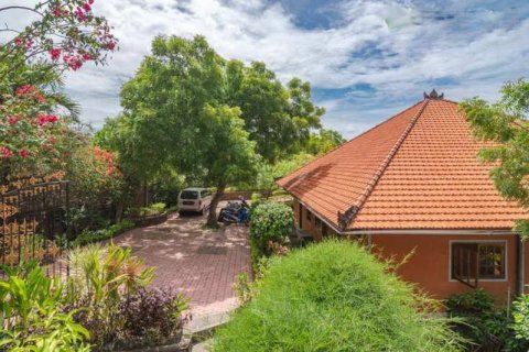 4 bedrooms Villa in Lovina, Anturan, Buleleng, Bali (5854) 13