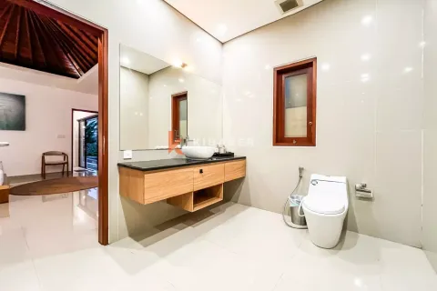 3 bedrooms Villa in Tibubeneng, Badung, Bali (12689) 17