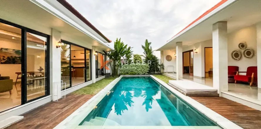 3 bedrooms Villa in Tibubeneng, Badung, Bali (12689)