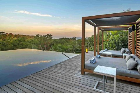 6 bedrooms Villa in Gianyar, Bali (4759) 3