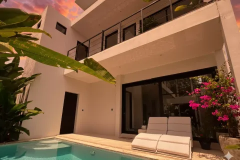 Vila 2 kamar tidur di Tumbak Bayuh, Mengwi, Badung, Bali (11055)