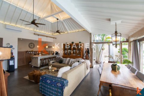 4 bedrooms Villa in Kerobokan, Badung, Bali (13159) 2
