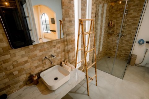 Vila 300m2 di Ungasan, Badung, Bali (10712) 18
