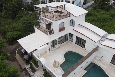 Vila 300m2 di Ungasan, Badung, Bali (10712) 4
