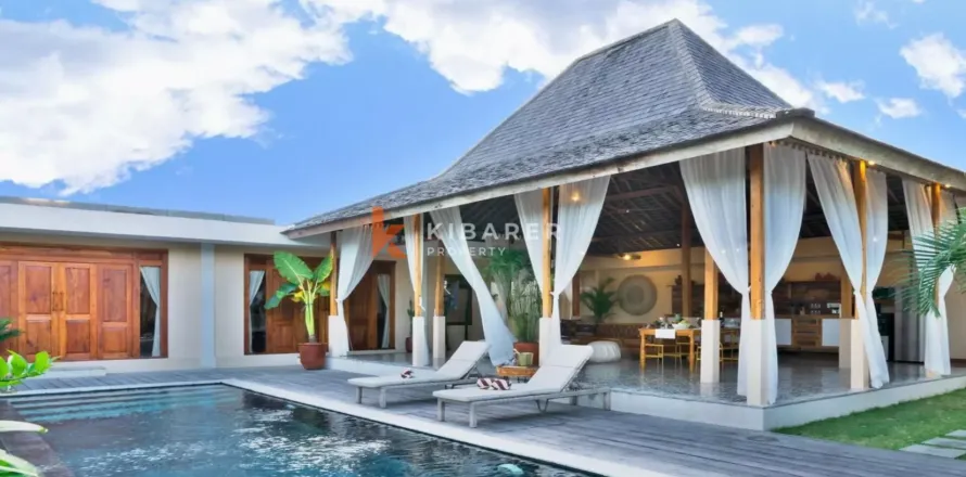 2 bedrooms Villa in Kerobokan, Badung, Bali (13067)