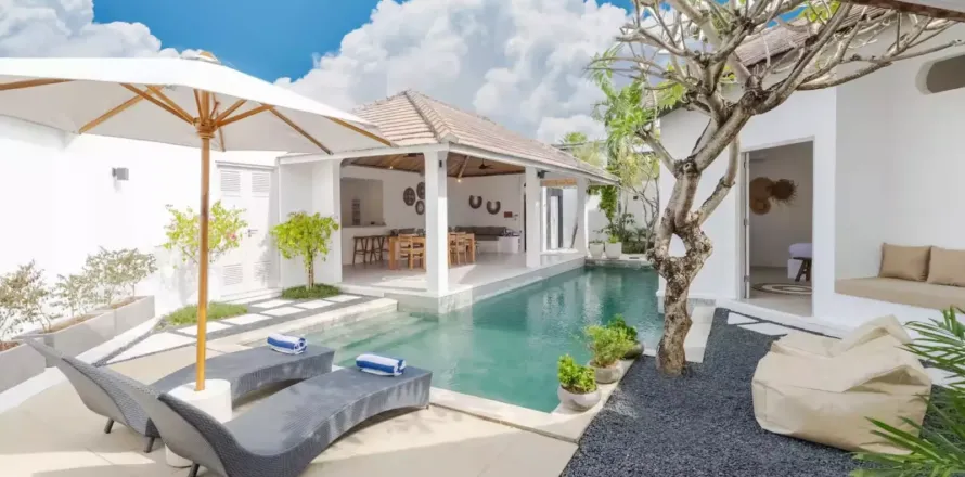 3 bedrooms Villa in Legian, Kuta, Badung, Bali (10782)