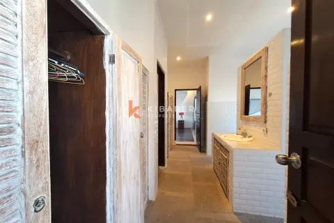 3 bedrooms Villa in Badung, Bali (12733) 15