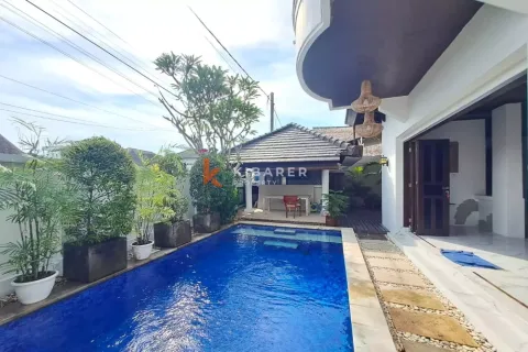 3 bedrooms Villa in Badung, Bali (12733) 2