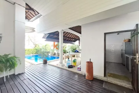 3 bedrooms Villa in Badung, Bali (12733) 10