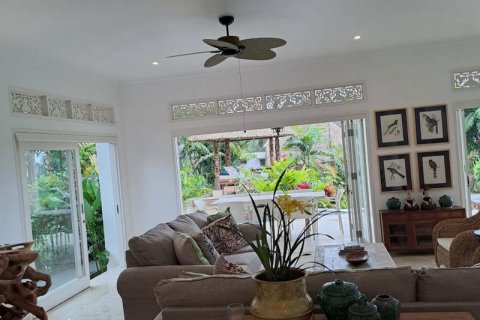 4 bedrooms Villa in Ubud, Gianyar, Bali (732) 17