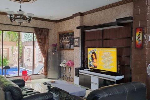 Вилла с 3 спальнями в Керобокан, Бадунг, Бали (730) 8