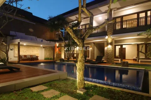4 bedrooms Villa in Kerobokan, Badung, Bali (12803) 2