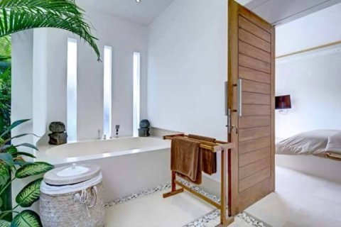 Vila 4 kamar tidur di Canggu, Badung, Bali (2113) 9
