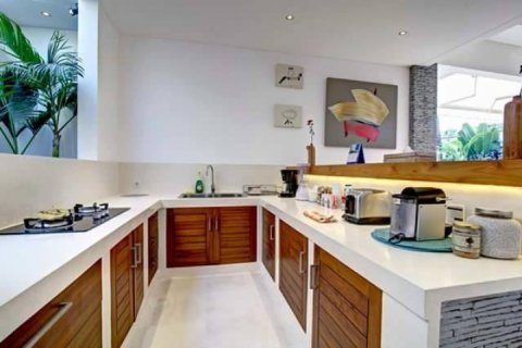 Vila 4 kamar tidur di Canggu, Badung, Bali (2113) 16