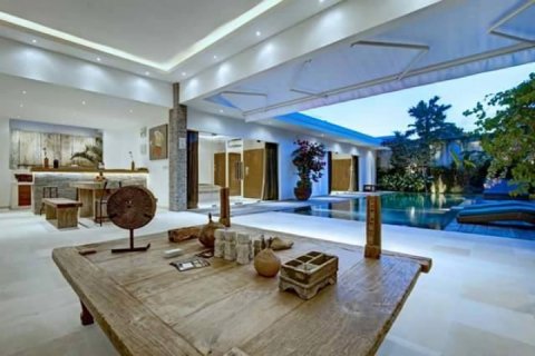 Vila 4 kamar tidur di Canggu, Badung, Bali (2113) 15