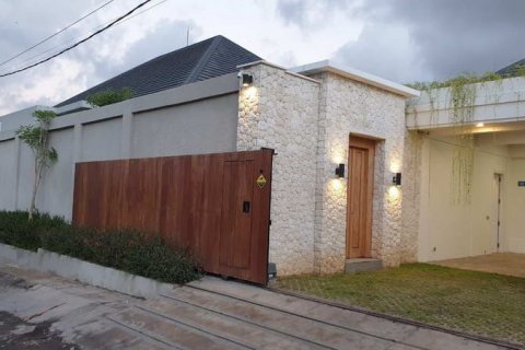 3 bedrooms Villa in Kerobokan, Badung, Bali (5305) 5
