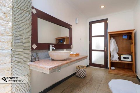 Vila 3 kamar tidur di Seminyak, Badung, Bali (13911) 22