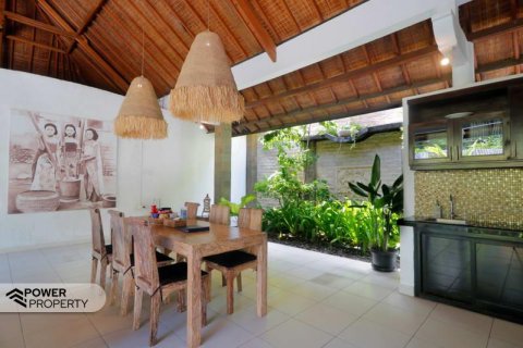 Vila 3 kamar tidur di Seminyak, Badung, Bali (13911) 8