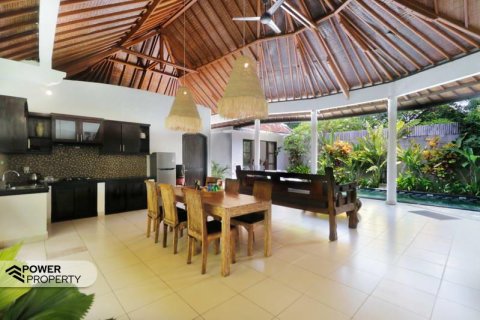 Vila 3 kamar tidur di Seminyak, Badung, Bali (13911) 7