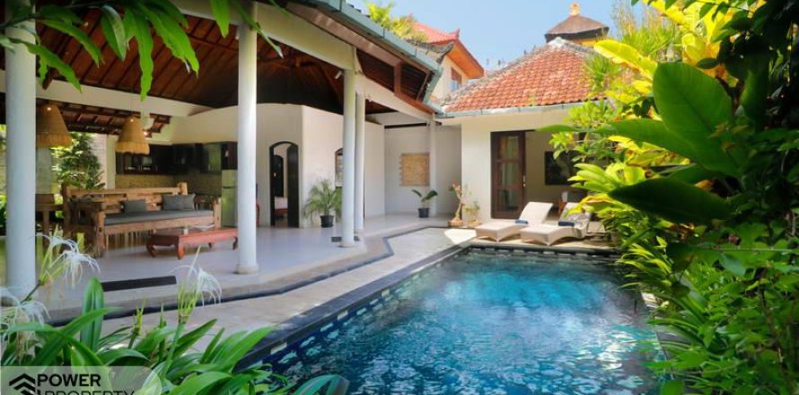 Vila 3 kamar tidur di Seminyak, Badung, Bali (13911)