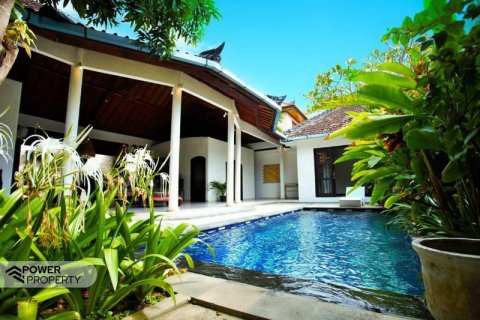 Vila 3 kamar tidur di Seminyak, Badung, Bali (13911) 13