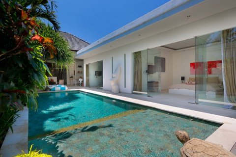 Vila 3 kamar tidur di Seminyak, Badung, Bali (2137)