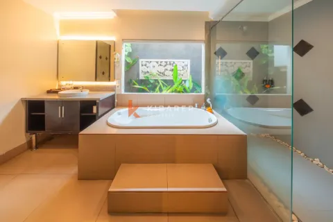 Vila 2 kamar tidur di Seminyak, Badung, Bali (12729) 12