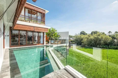 Vila 5 kamar tidur di Pererenan, Mengwi, Badung, Bali (13072)