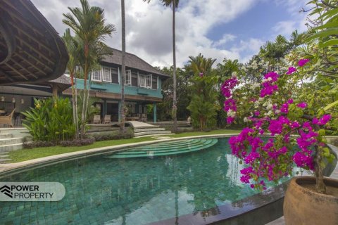 Vila 5 kamar tidur di Kerobokan, Badung, Bali (5432)