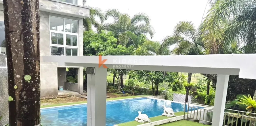 4 bedrooms Villa in Ungasan, Badung, Bali (12656)
