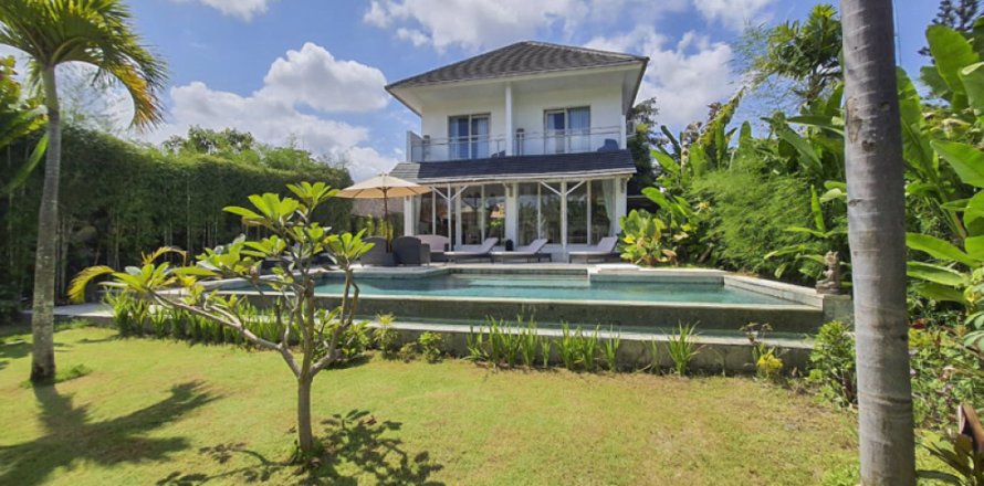 4 bedrooms Villa in Badung, Bali (11147)
