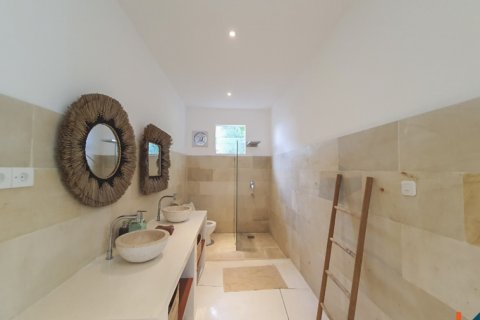 4 bedrooms Villa in Badung, Bali (11147) 22
