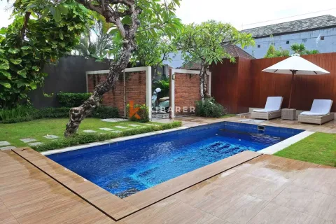 Vila 3 kamar tidur di Tibubeneng, Badung, Bali (13462)