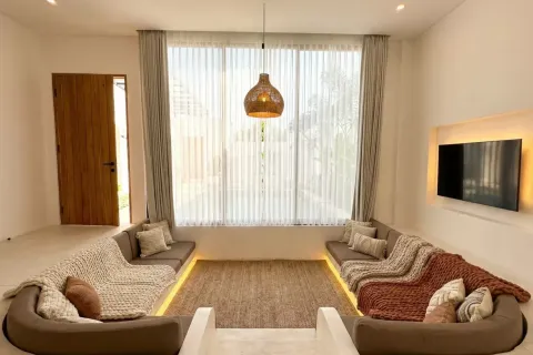 3 bedrooms Villa in Kuta, Badung, Bali (11053) 2
