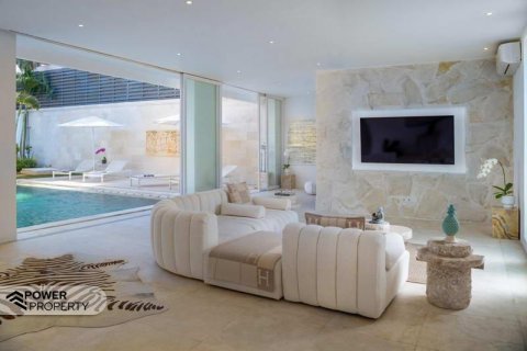Vila 4 kamar tidur di Seminyak, Badung, Bali (9227) 20