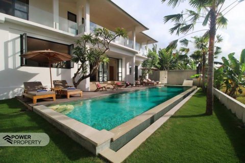 Vila 4 kamar tidur di Canggu, Badung, Bali (9224)