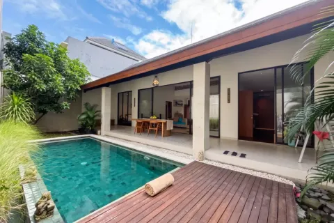 Vila 2 kamar tidur di Seminyak, Badung, Bali (10786)