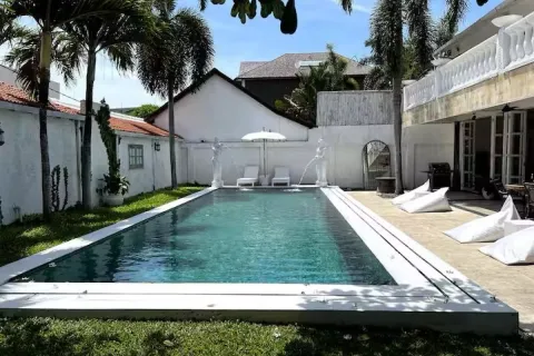 5 bedrooms Villa in Tibubeneng, Badung, Bali (10790) 3