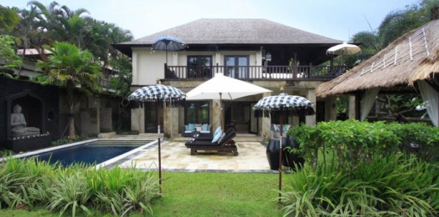 3 bedrooms Villa in Tabanan, Bali (1576)