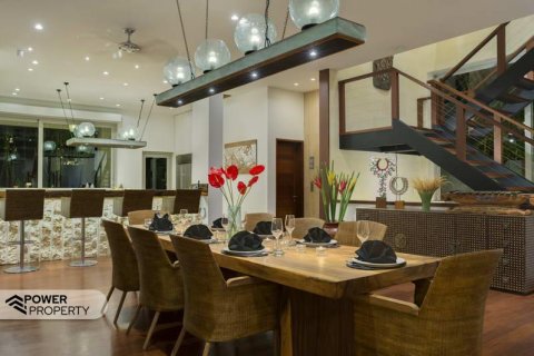 Вилла с 4 спальнями в Южная Кута, Бадунг, Бали (5837) 25