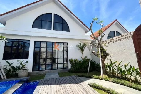 Vila 3 kamar tidur di Badung, Bali (13438)