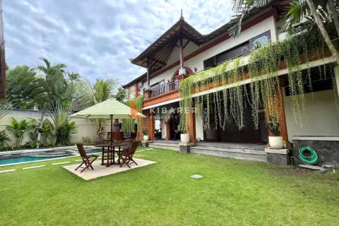 5 bedrooms Villa in Tibubeneng, Badung, Bali (12581) 2