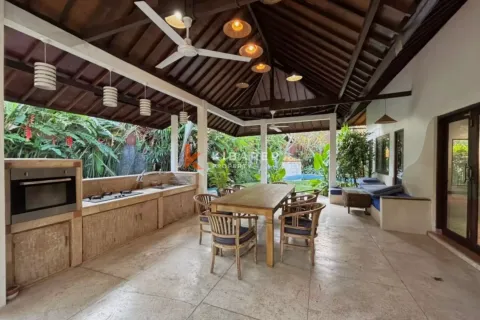 Vila 4 kamar tidur di Badung, Bali (12583)